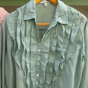J.P. and Mattie Blue Alexie Shirt Size Small NWOT